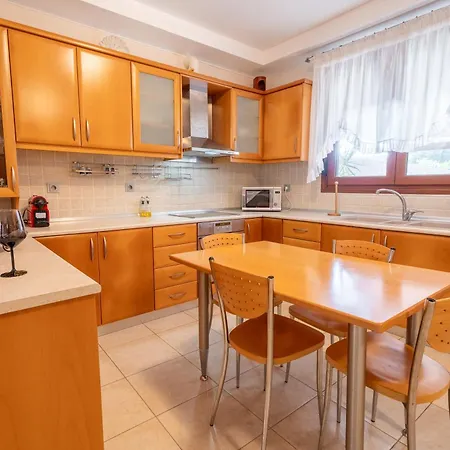 Tatil Evi Kritika Memet House *