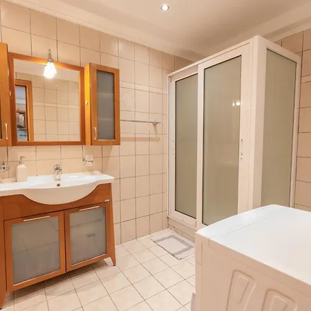 Kritika Memet House Ferienhaus *